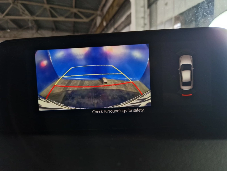 MAZDA 3 SEDAN E-SKYACTIVE G PLUS HYBRID 6AT