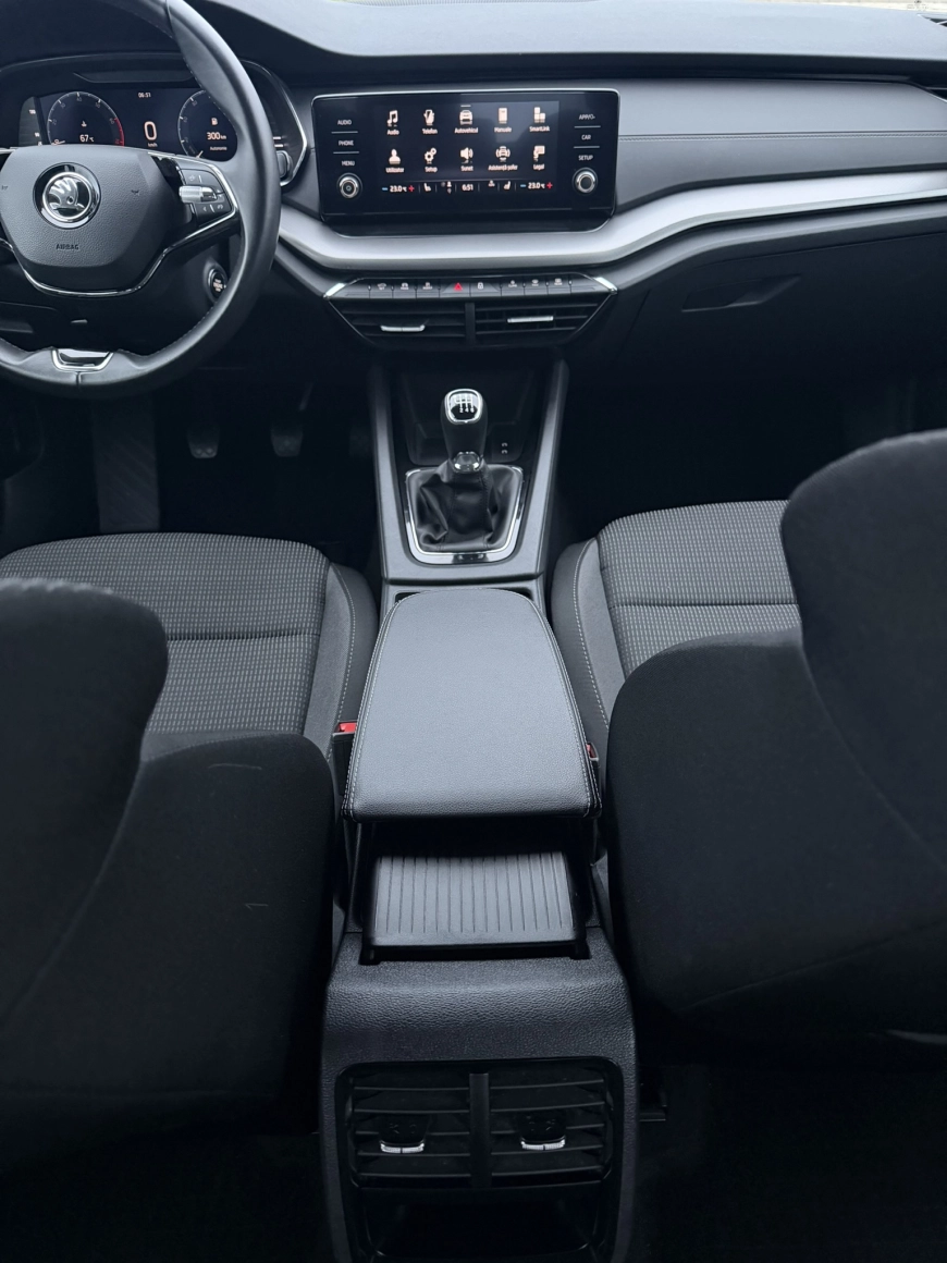 Skoda OCTAVIA Sedan 2021