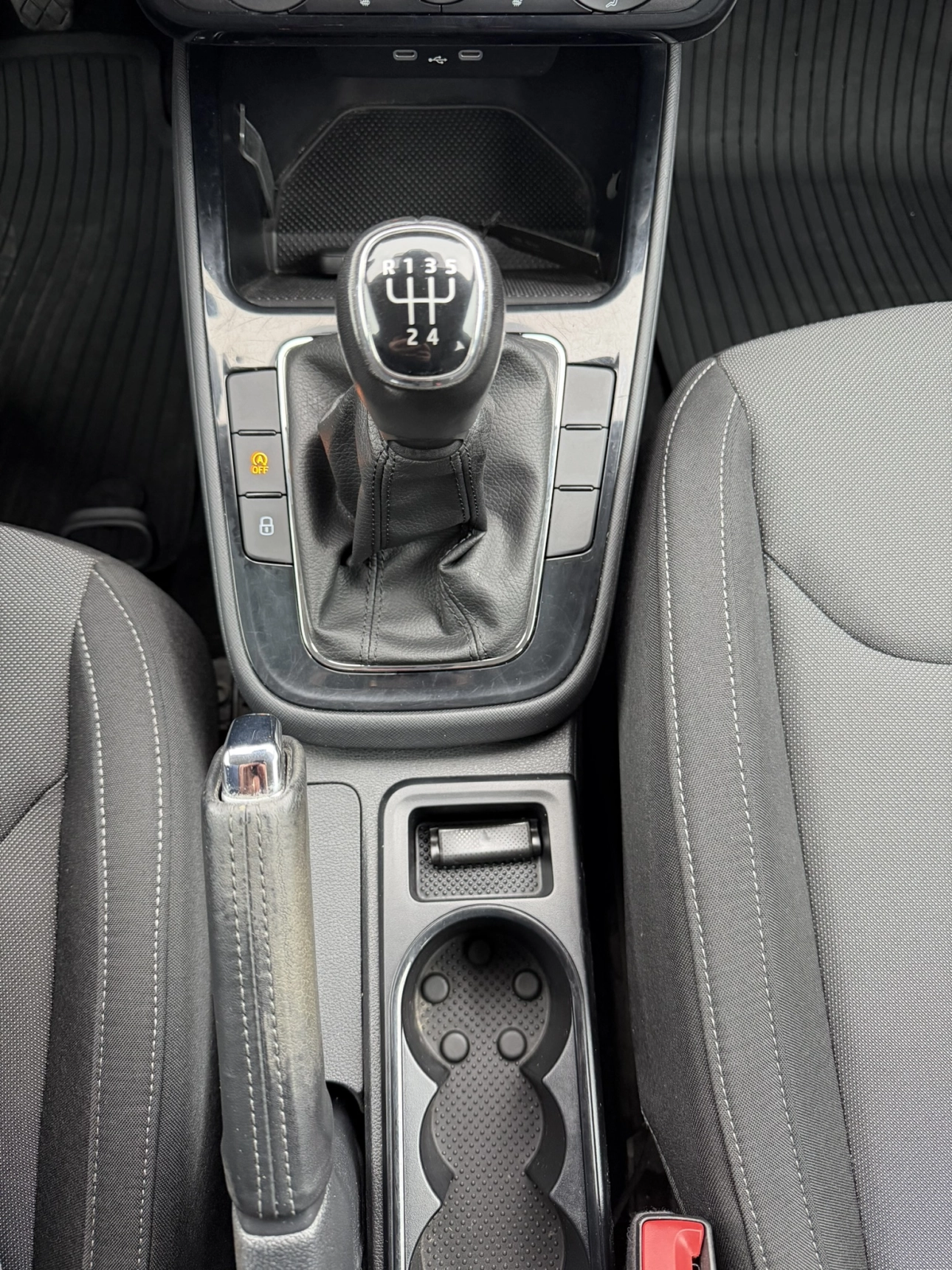 Skoda FABIA Hatchback 2023