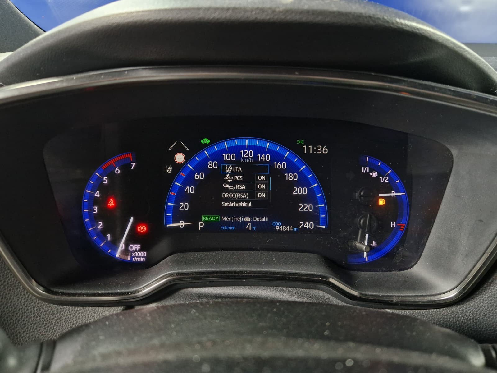 TOYOTA Corolla 2020 — imagine 17