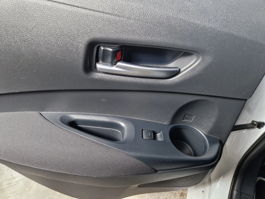 TOYOTA COROLLA DYNAMIC E-CVT 1.8i HYBRID 98CP 2020