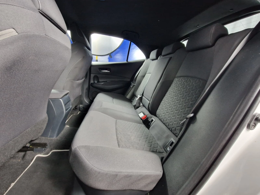 TOYOTA COROLLA DYNAMIC E-CVT 1.8i HYBRID 98CP 2020