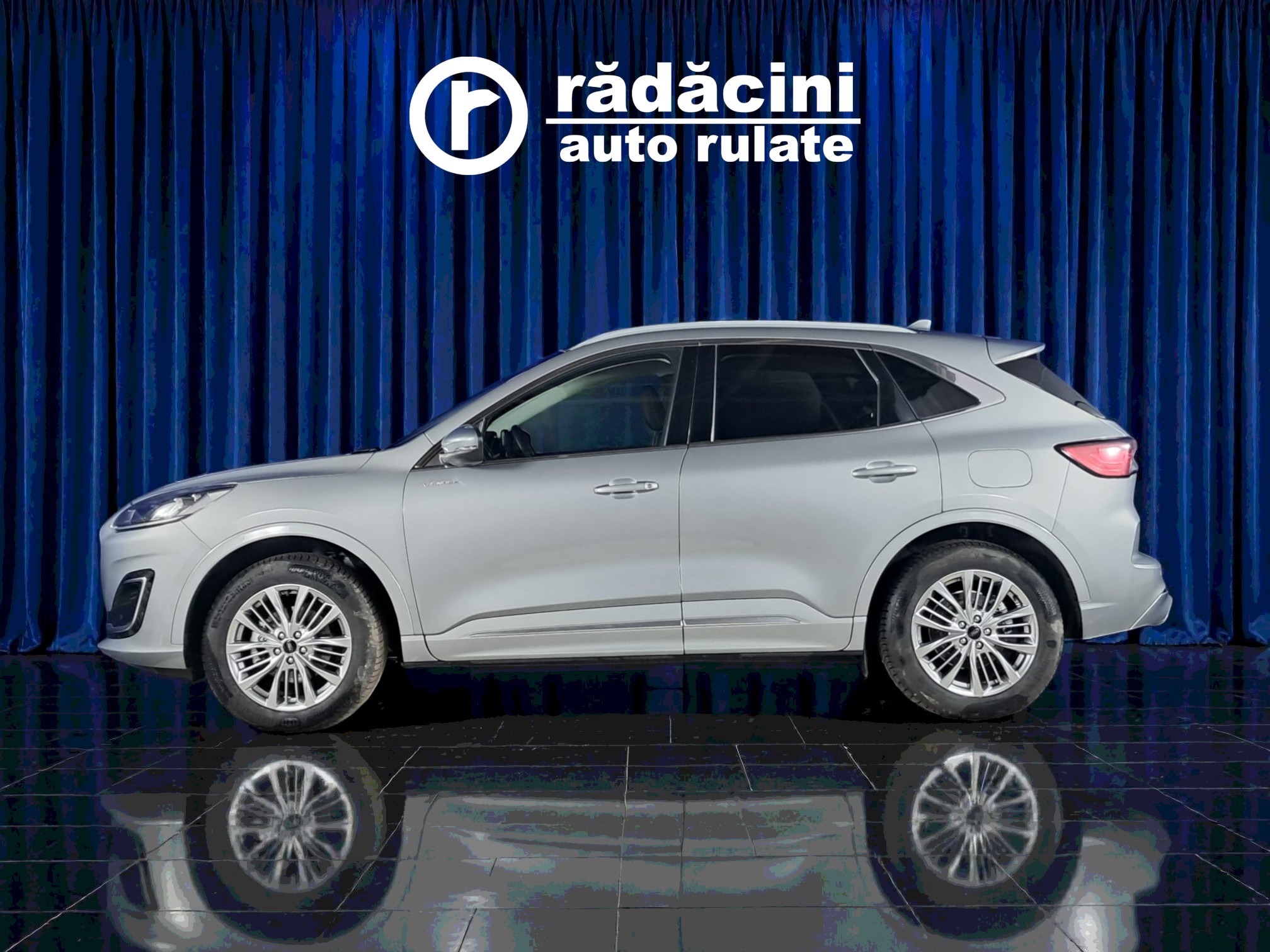 FORD Kuga 2022 — imagine 6