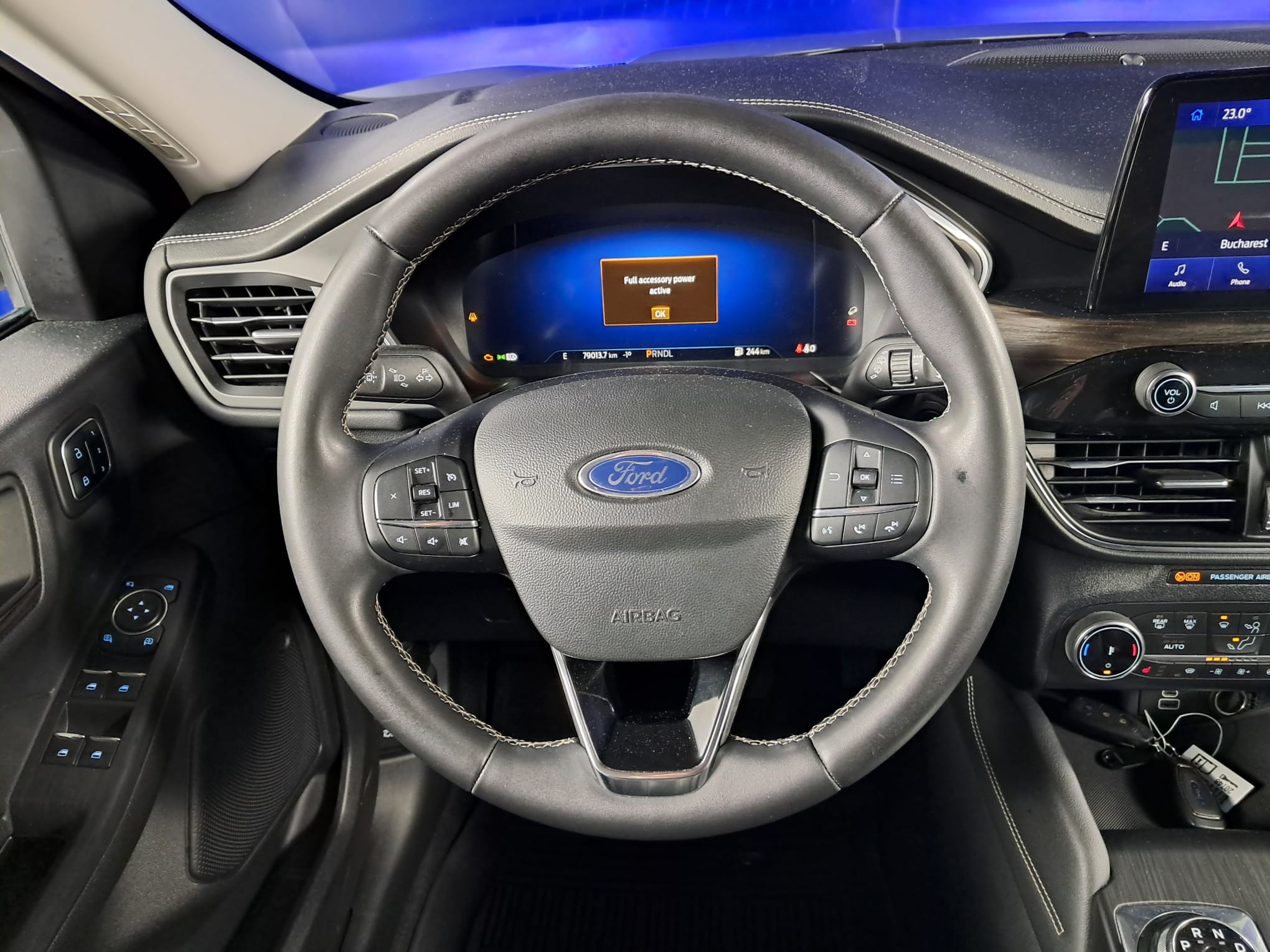 FORD Kuga 2022 — imagine 13