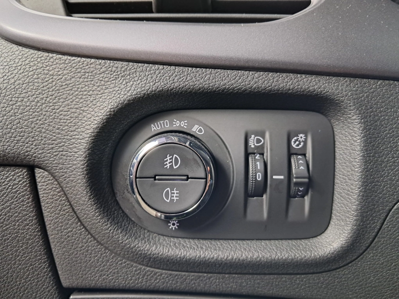 OPEL ASTRA K HATCHBACK 1.4Ti 125CP 2016