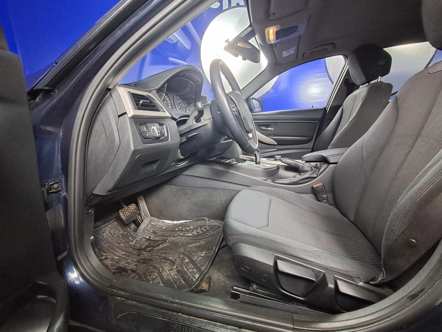 BMW SERIA 3 320D XDRIVE 2.0TD 184 CP 2013