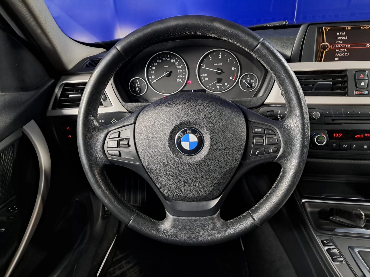 BMW SERIA 3 320D XDRIVE 2.0TD 184 CP 2013