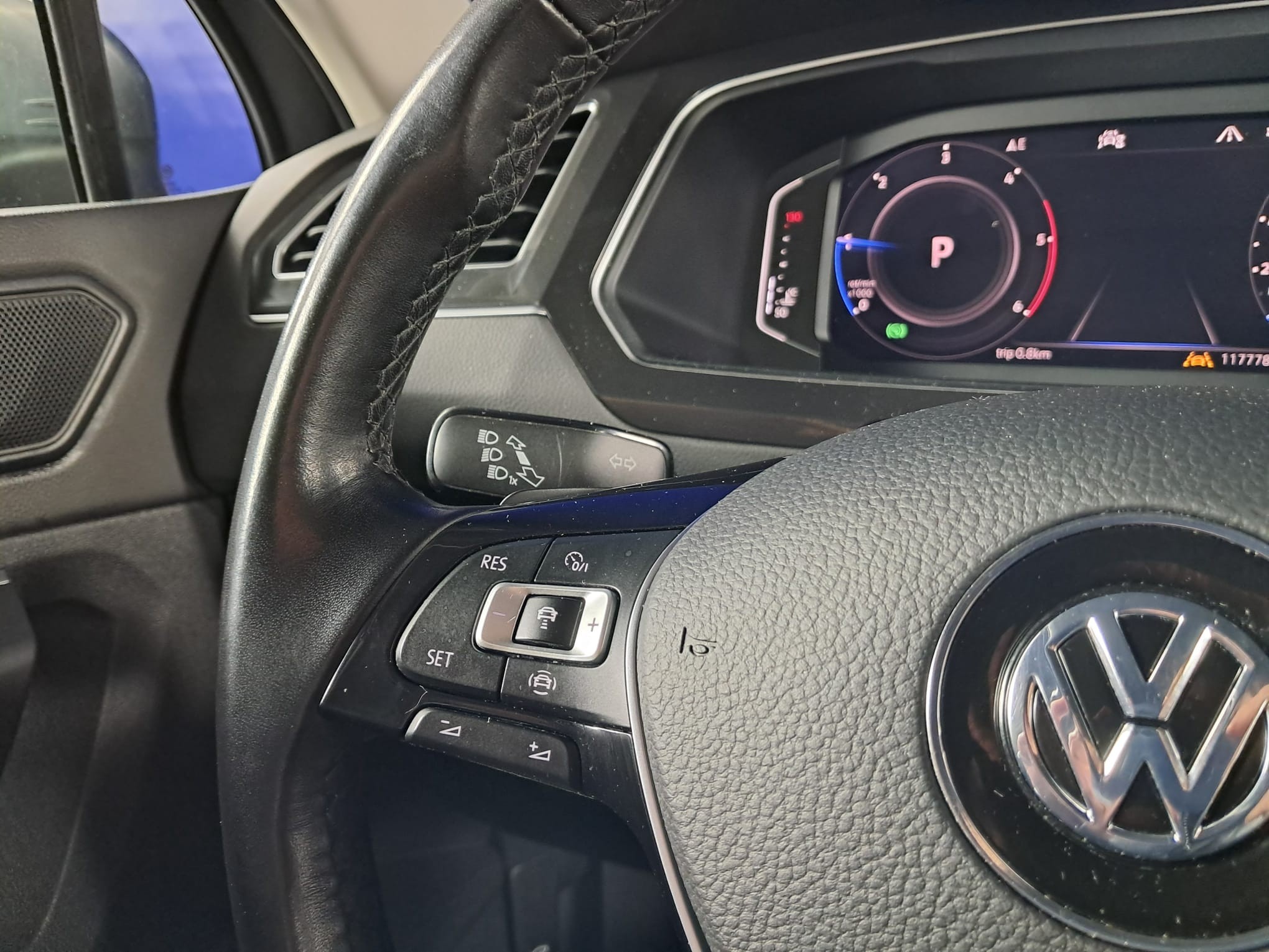 VOLKSWAGEN Tiguan 2021 — imagine 14