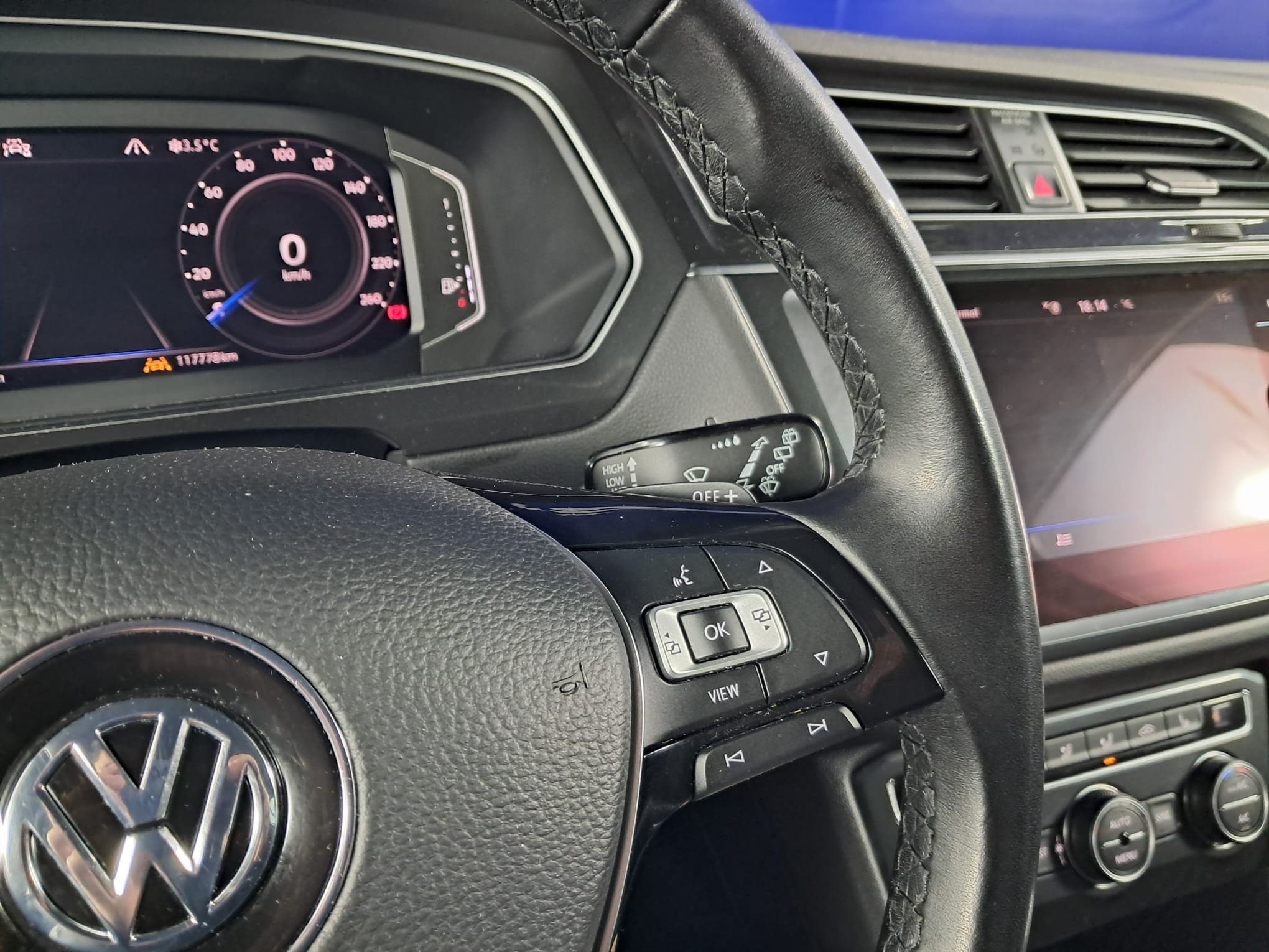 VOLKSWAGEN Tiguan 2021 — imagine 15