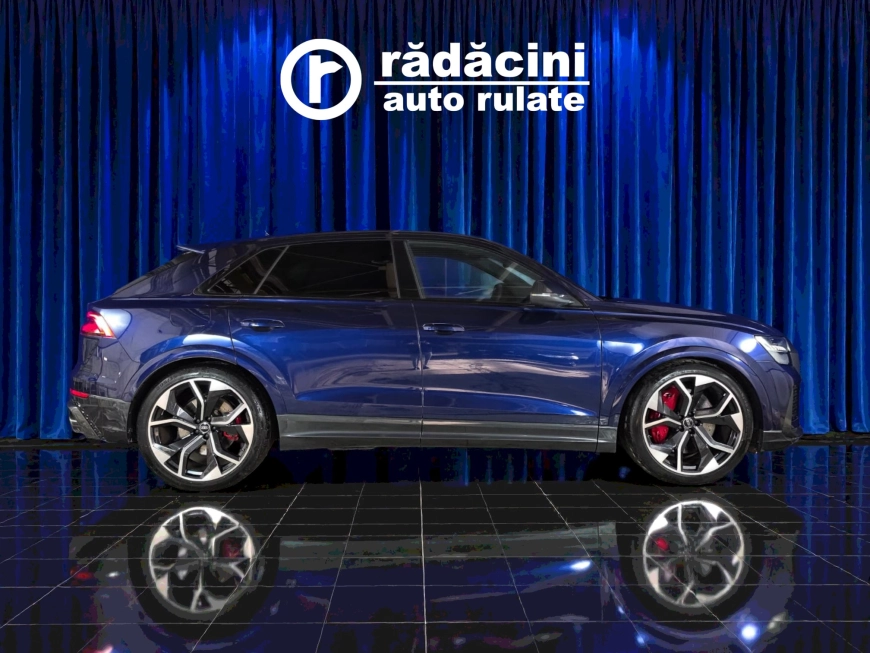 AUDI RS Q8 QUATTRO 4.0 V8441 A8 600CP 2024