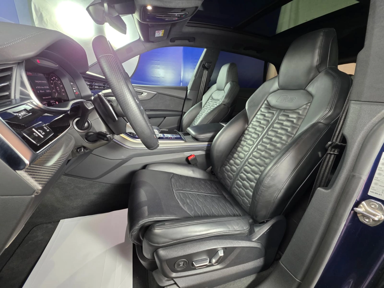 AUDI RS Q8 QUATTRO 4.0 V8441 A8 600CP 2024