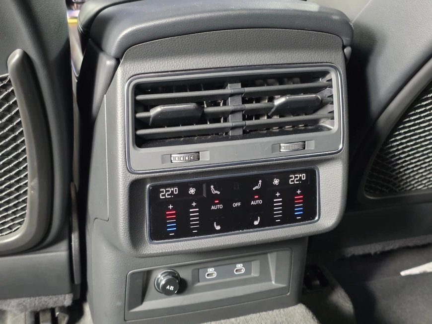 AUDI RS Q8 QUATTRO 4.0 V8441 A8 600CP 2024