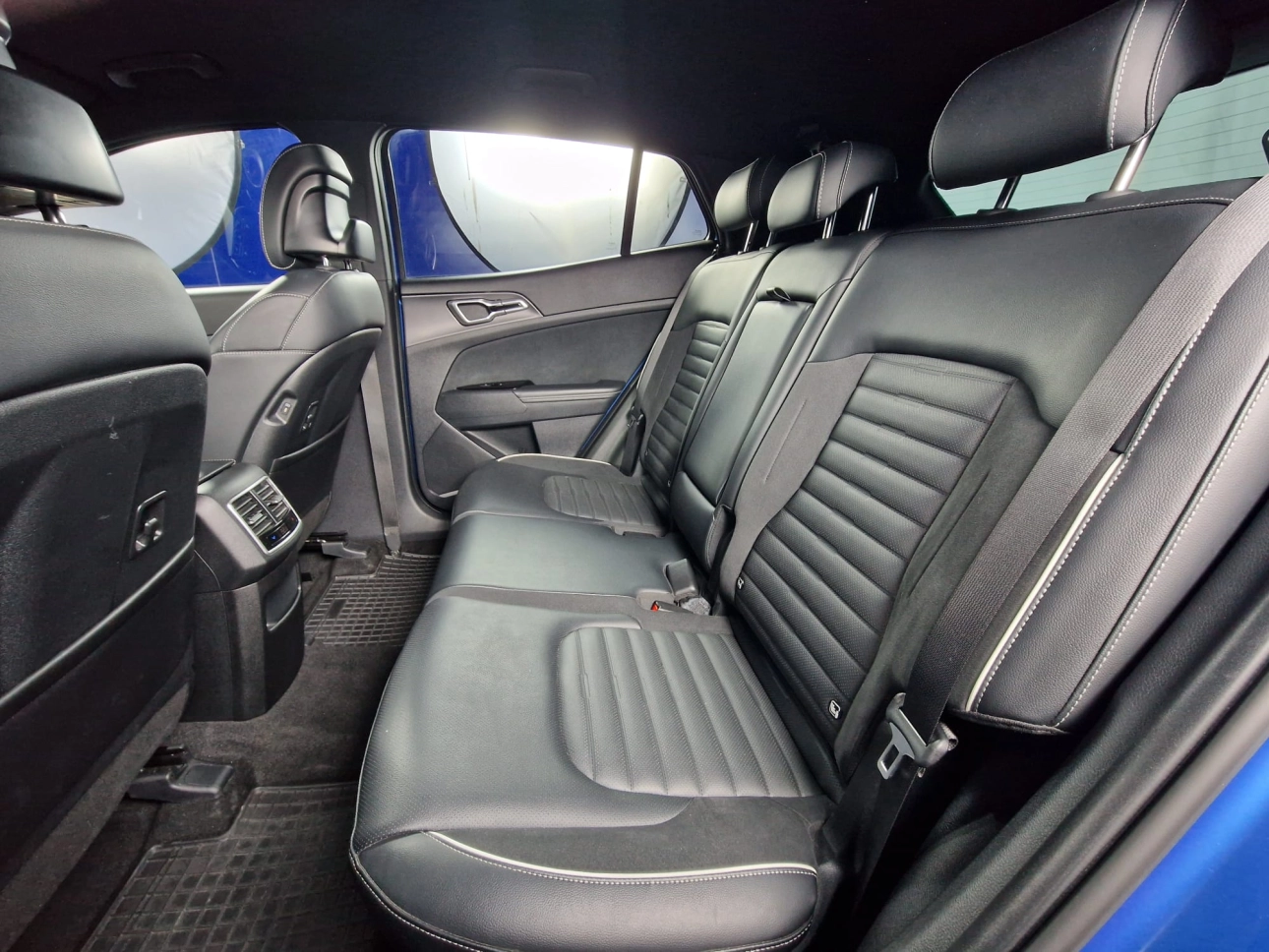 KIA SPORTAGE GT-LINE MHEV 7DCT 4X4 180CP 2022