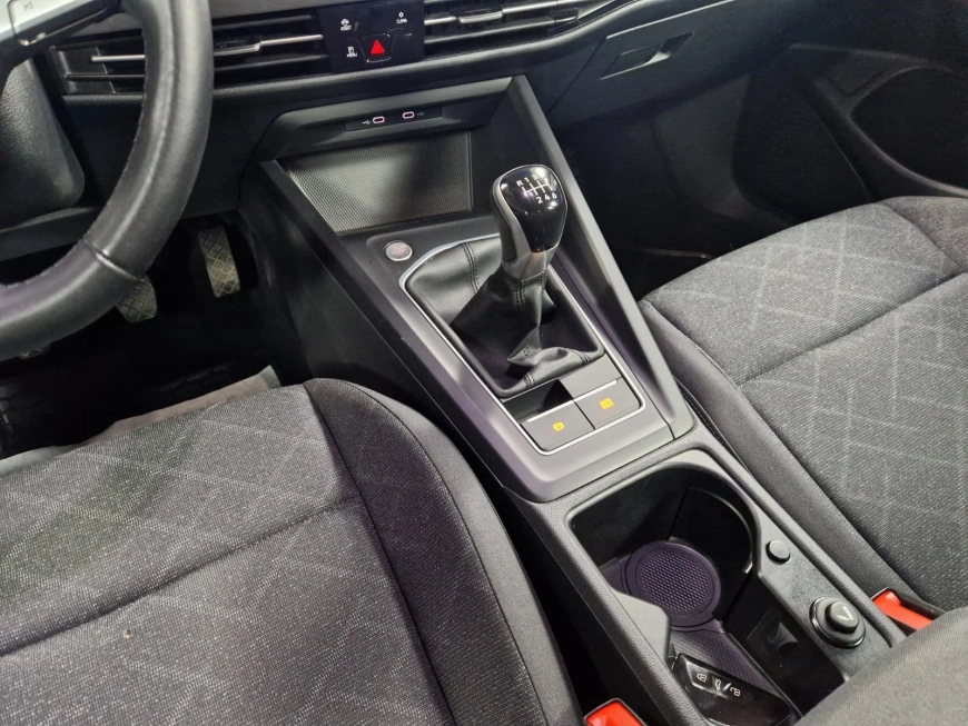 VOLKSWAGEN GOLF VII COMFORTLINE 115CP 2021