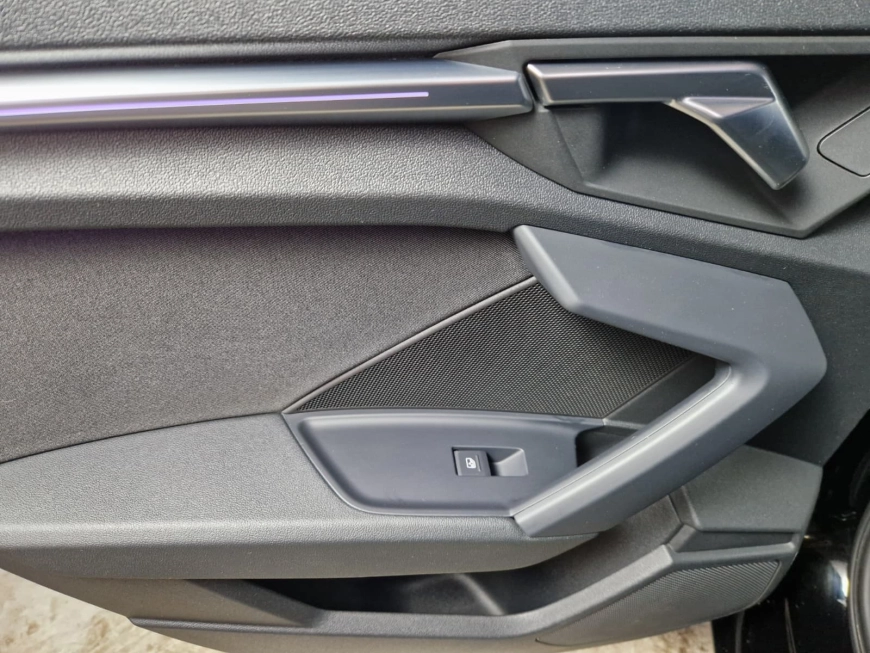 AUDI A3 35TFSI S-TRONIC 150CP 2021