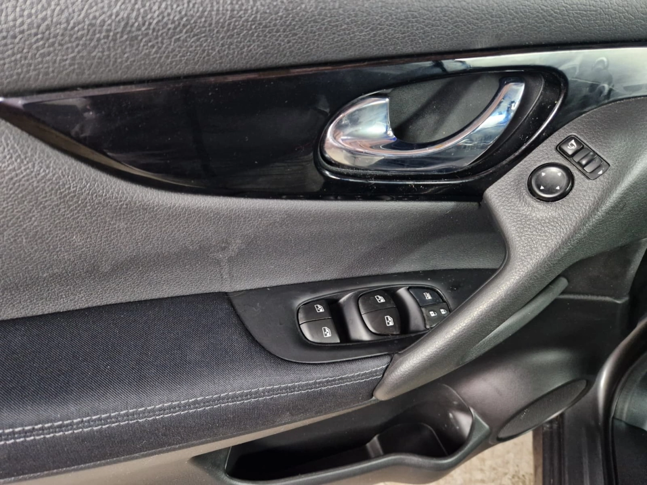 NISSAN QASHQAI N-CONNECTA 2020