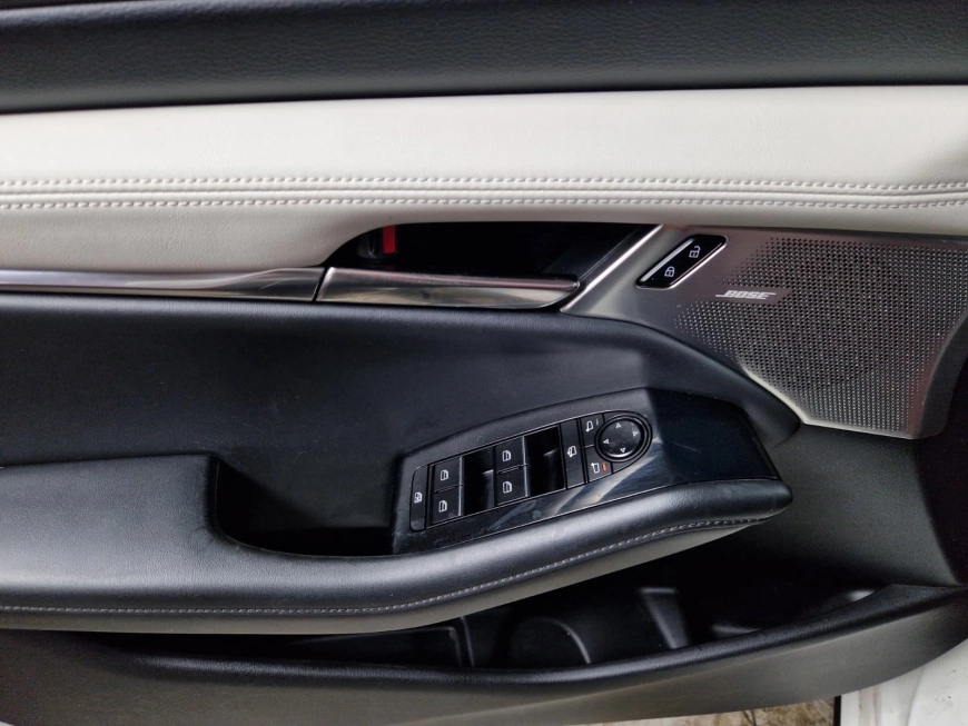 MAZDA 3 SKYACTIVE X ANIVERSARY 180cp 2020