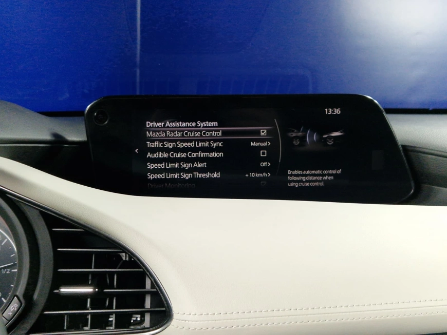 MAZDA 3 SKYACTIVE X ANIVERSARY 180cp 2020