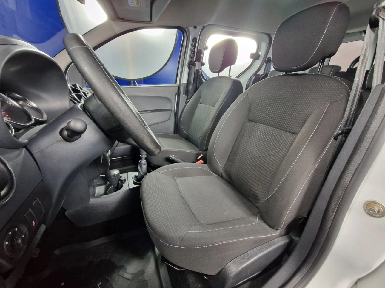 DACIA DOKKER 5LOCURI BLUE DCI 95CP 2020