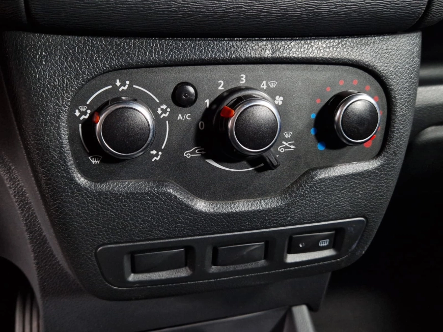 DACIA DOKKER 5LOCURI BLUE DCI 95CP 2020