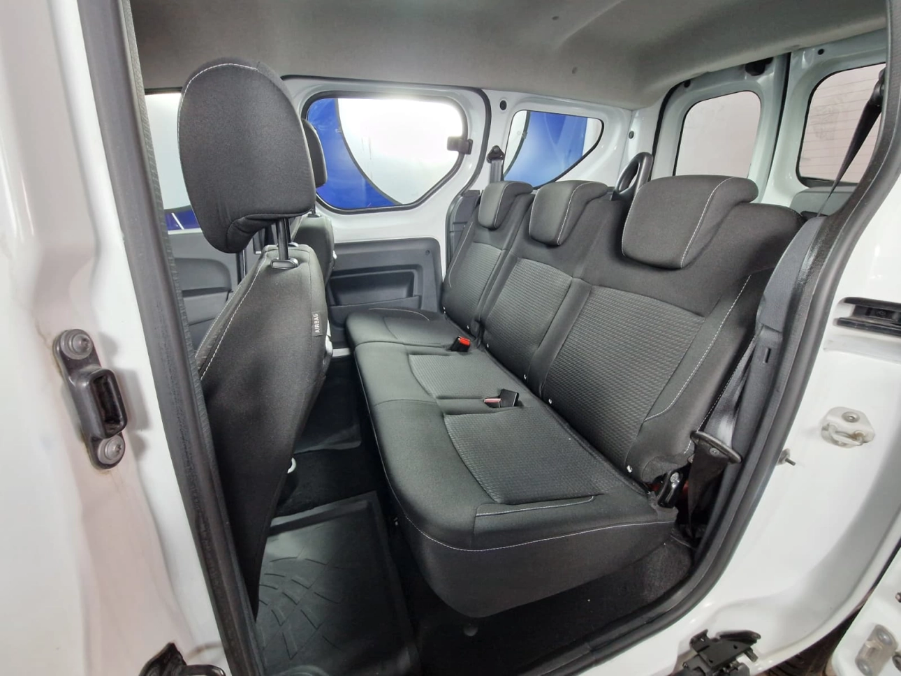 DACIA DOKKER 5LOCURI BLUE DCI 95CP 2020