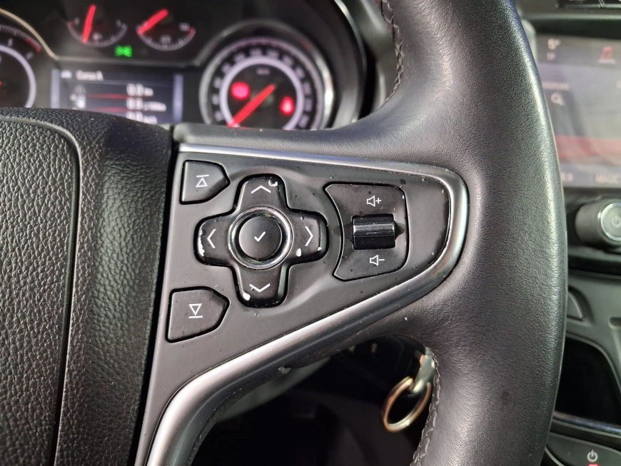 OPEL INSIGNIA 2.0CDTI 2014 163CP