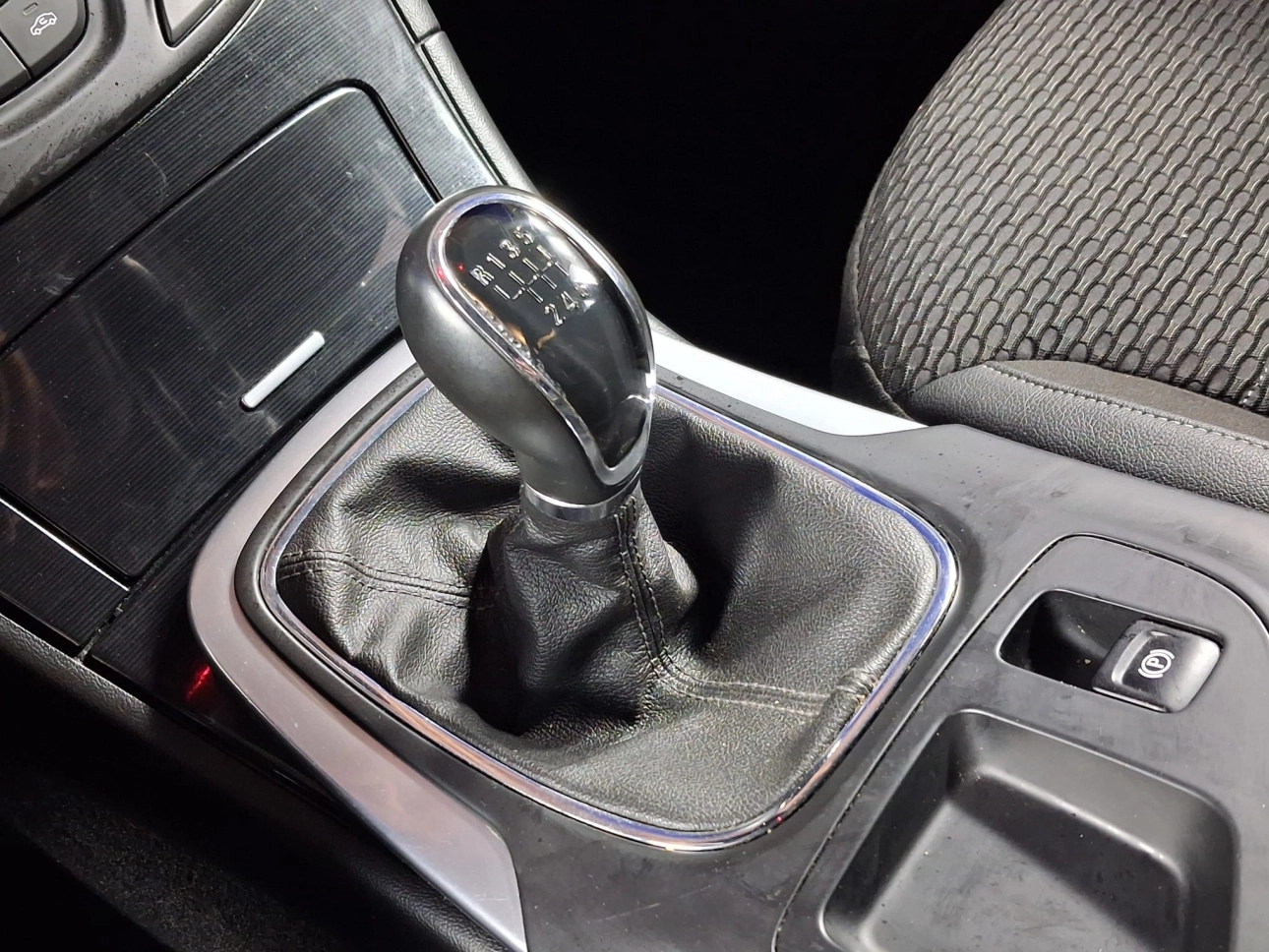 OPEL INSIGNIA 2.0CDTI 2014 163CP