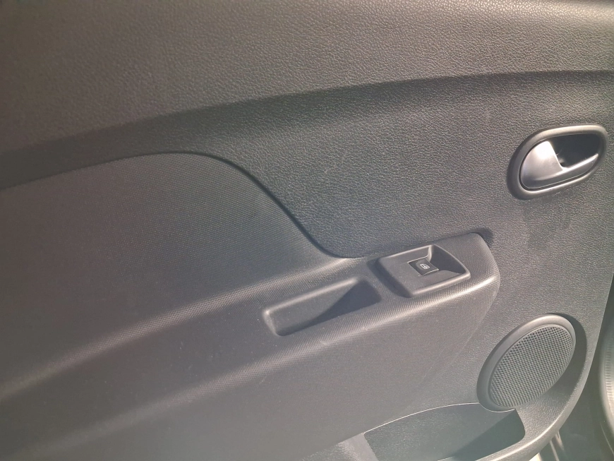 DACIA SANDERO 0.9i 90CP 2016