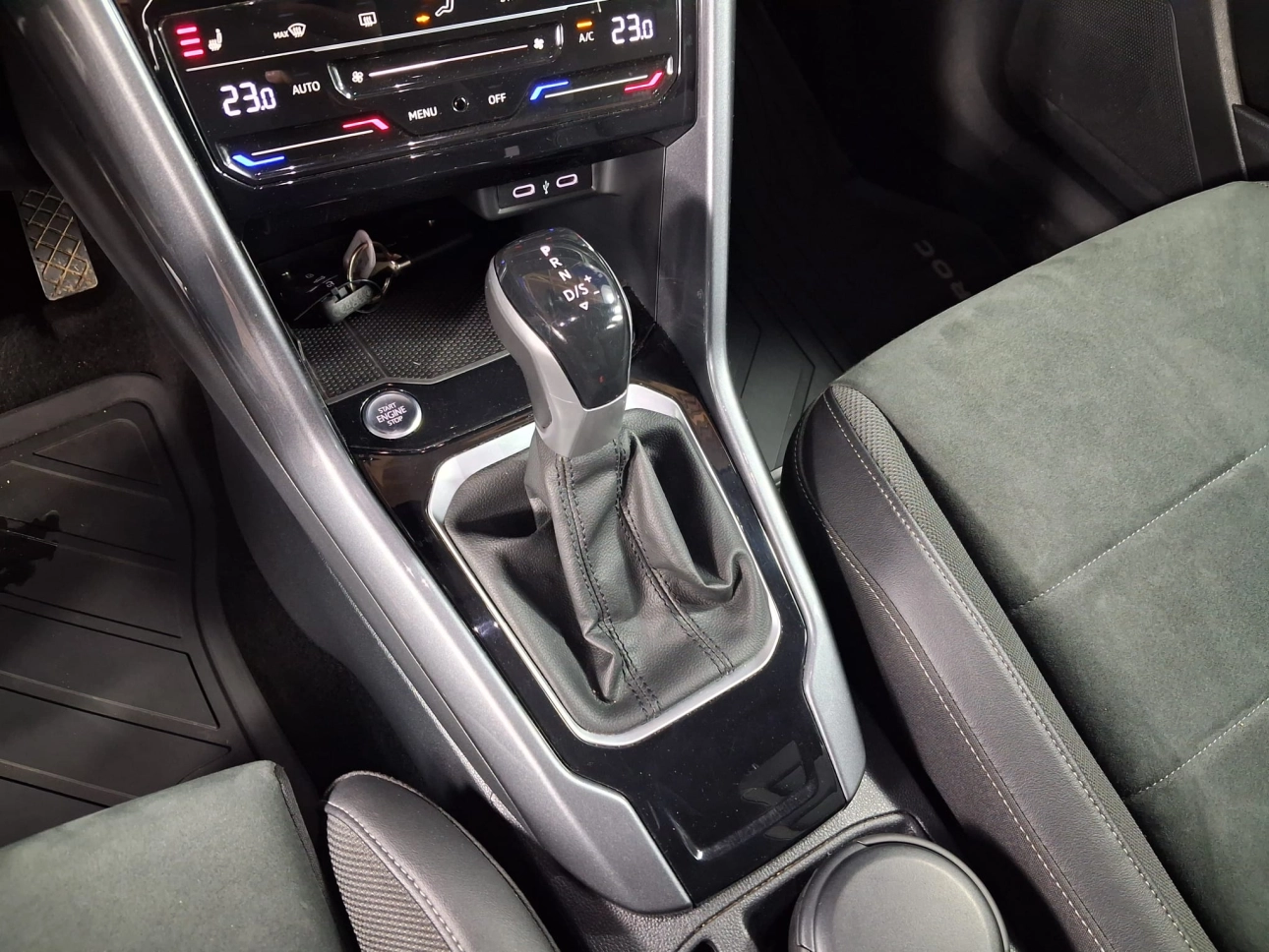 VOLKSWAGEN T ROC STYLE DSG 1.5TSI 150CP 2023