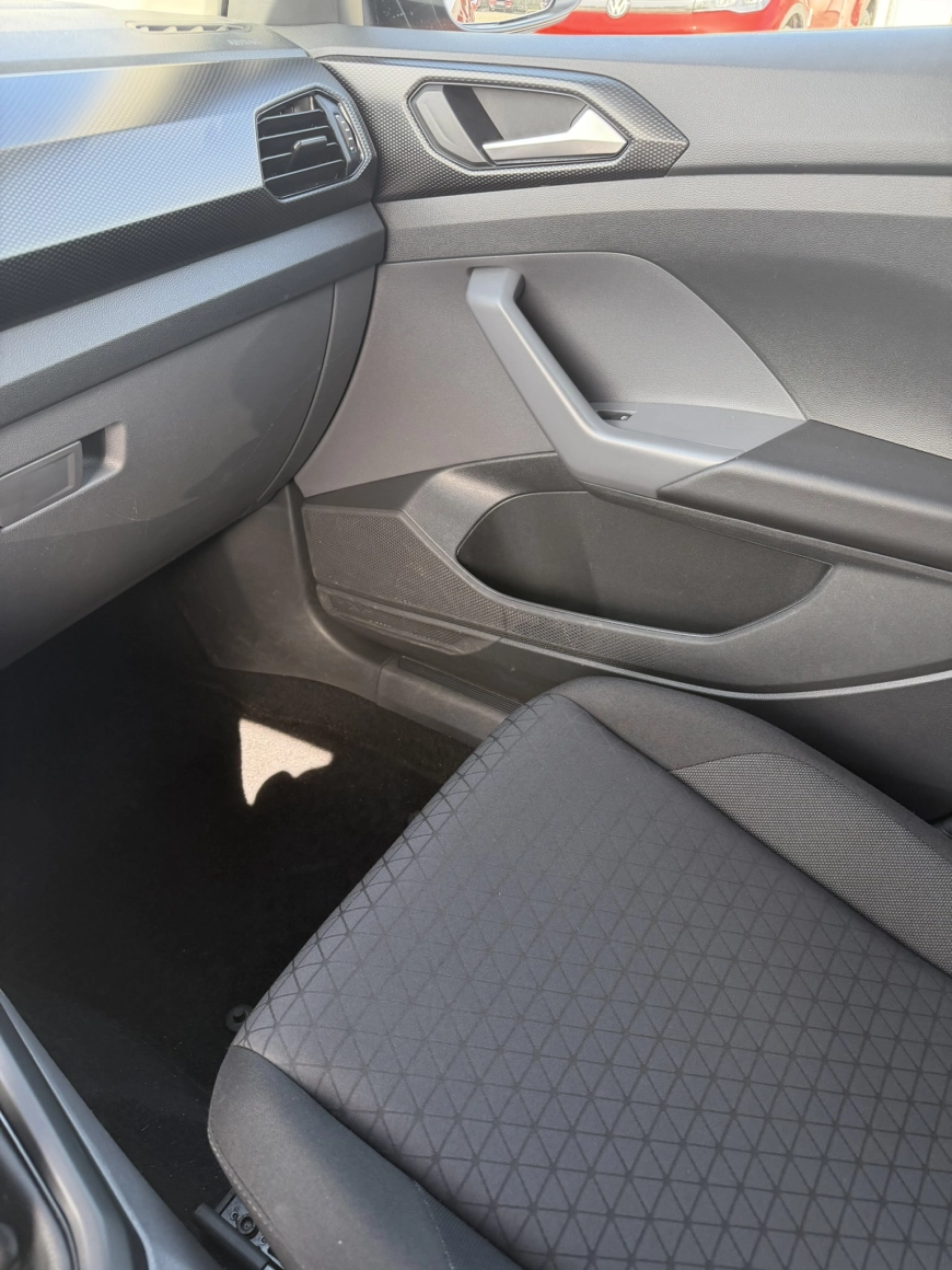 Volkswagen T-cross SUV 2020