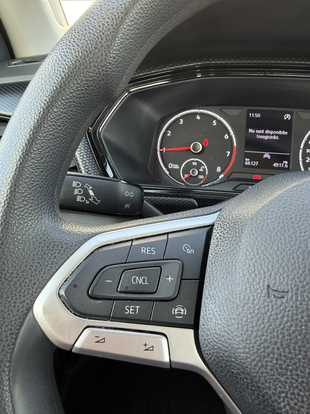 Volkswagen T-cross SUV 2020