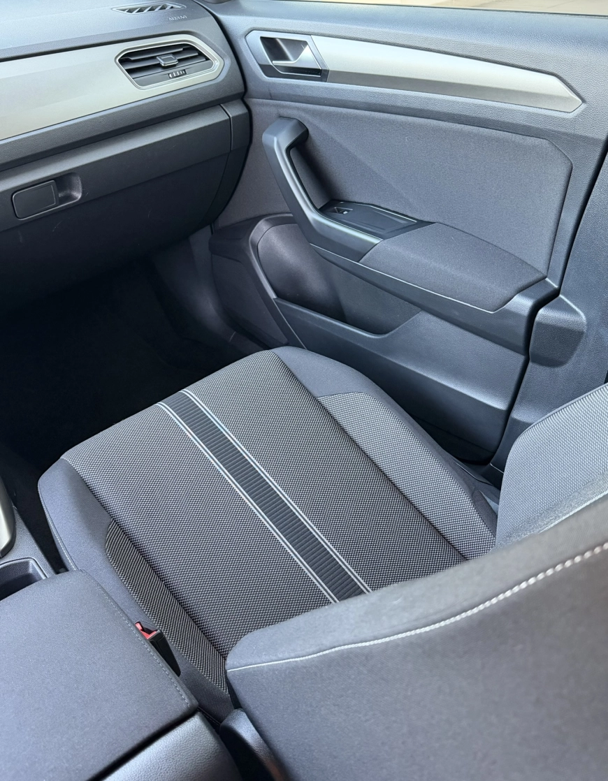 Volkswagen T-ROC Compact SUV 2021