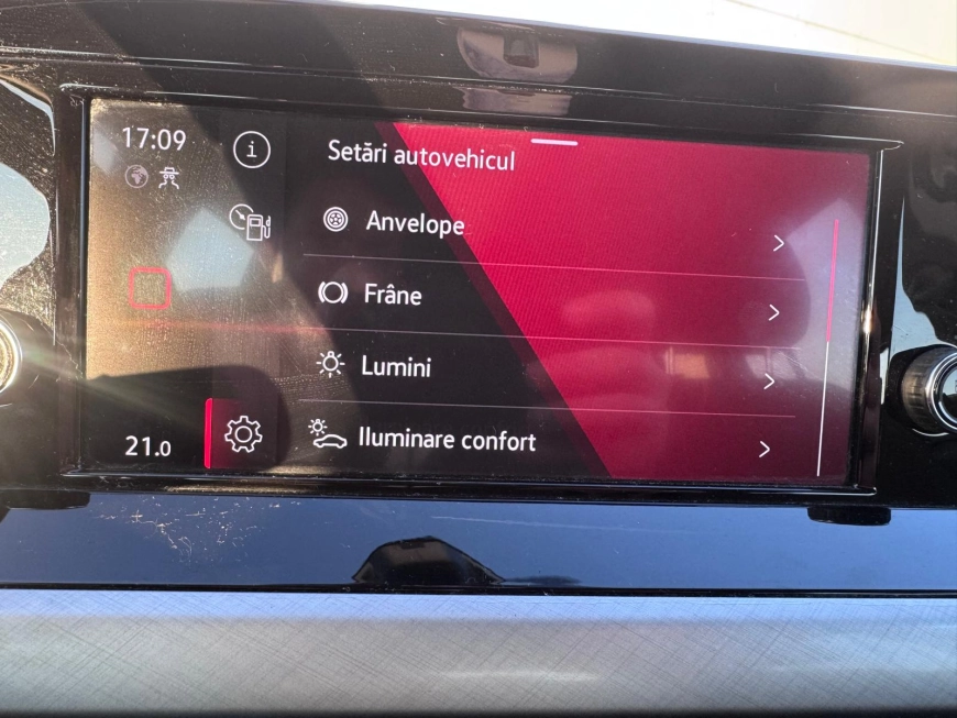 Volkswagen Golf Hatchback 2021