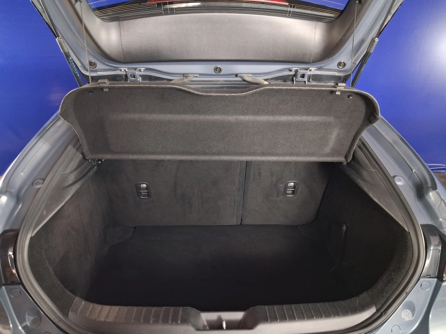 MAZDA 3 GT+ 122CP 2020