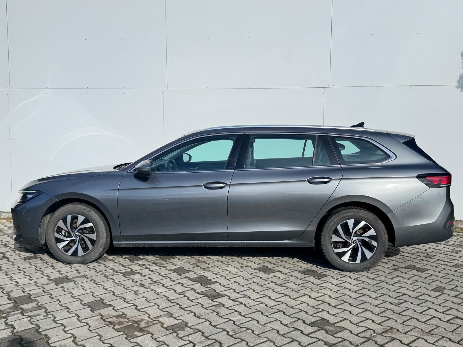 VOLKSWAGEN Passat 2024 — imagine 6