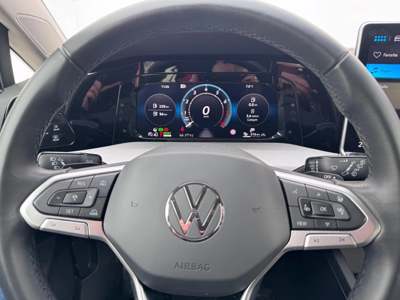 Volkswagen Golf Hatchback 2025