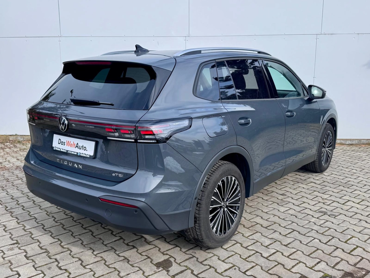 Volkswagen Tiguan SUV 2025