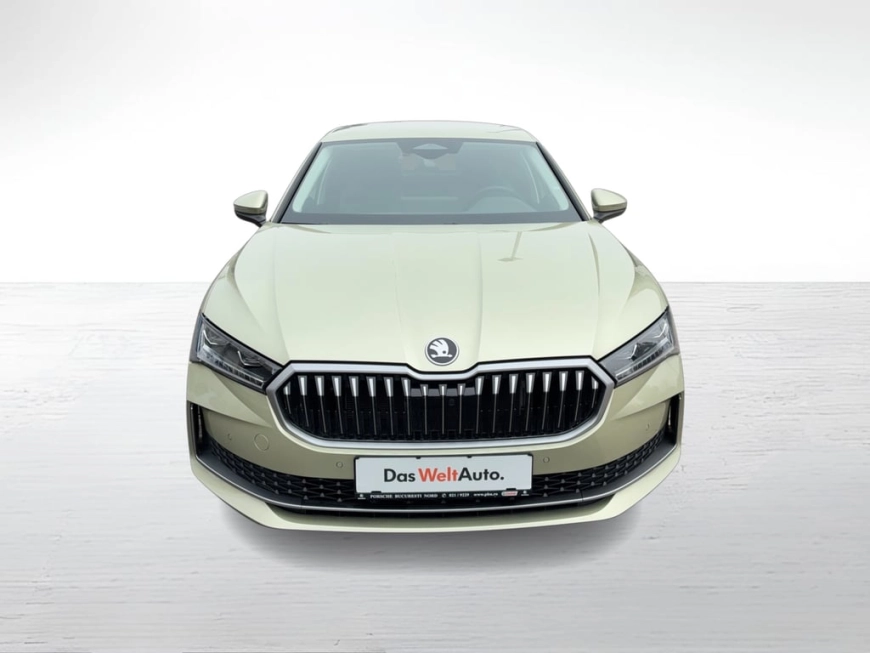 Skoda Superb Sedan 2025