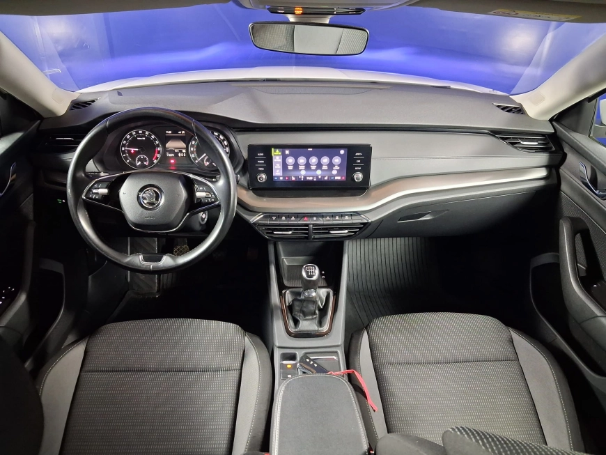 SKODA OCTAVIA AMBITION 2.0TDI 115CP 2021