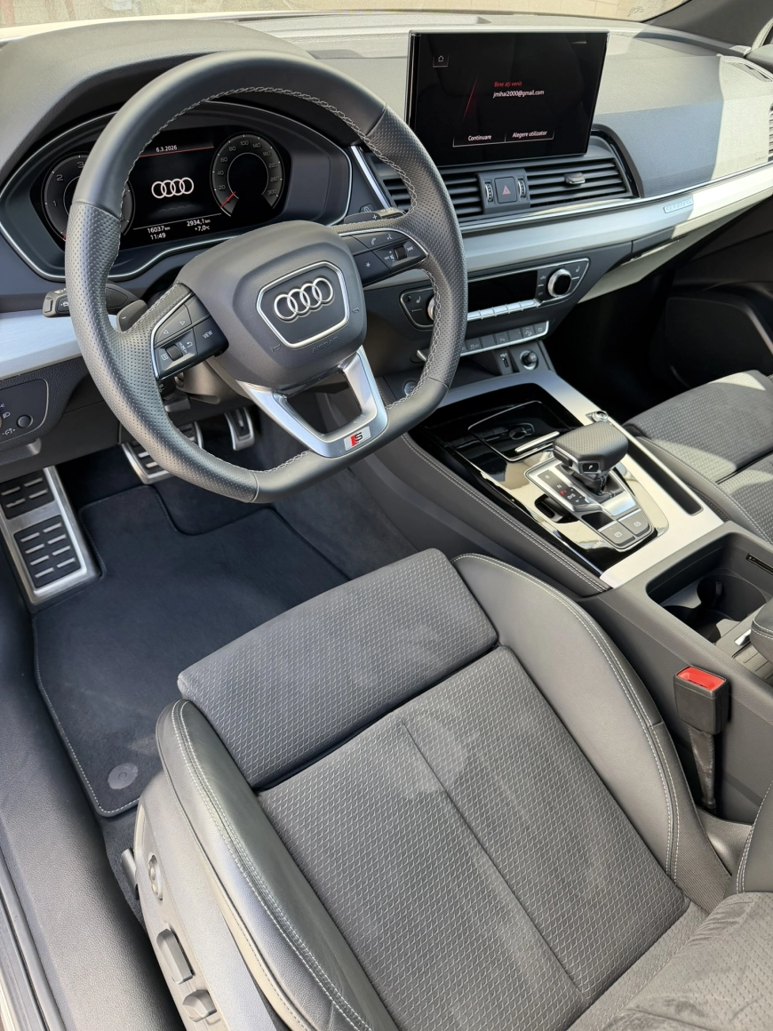 Audi Q5 SUV 2024