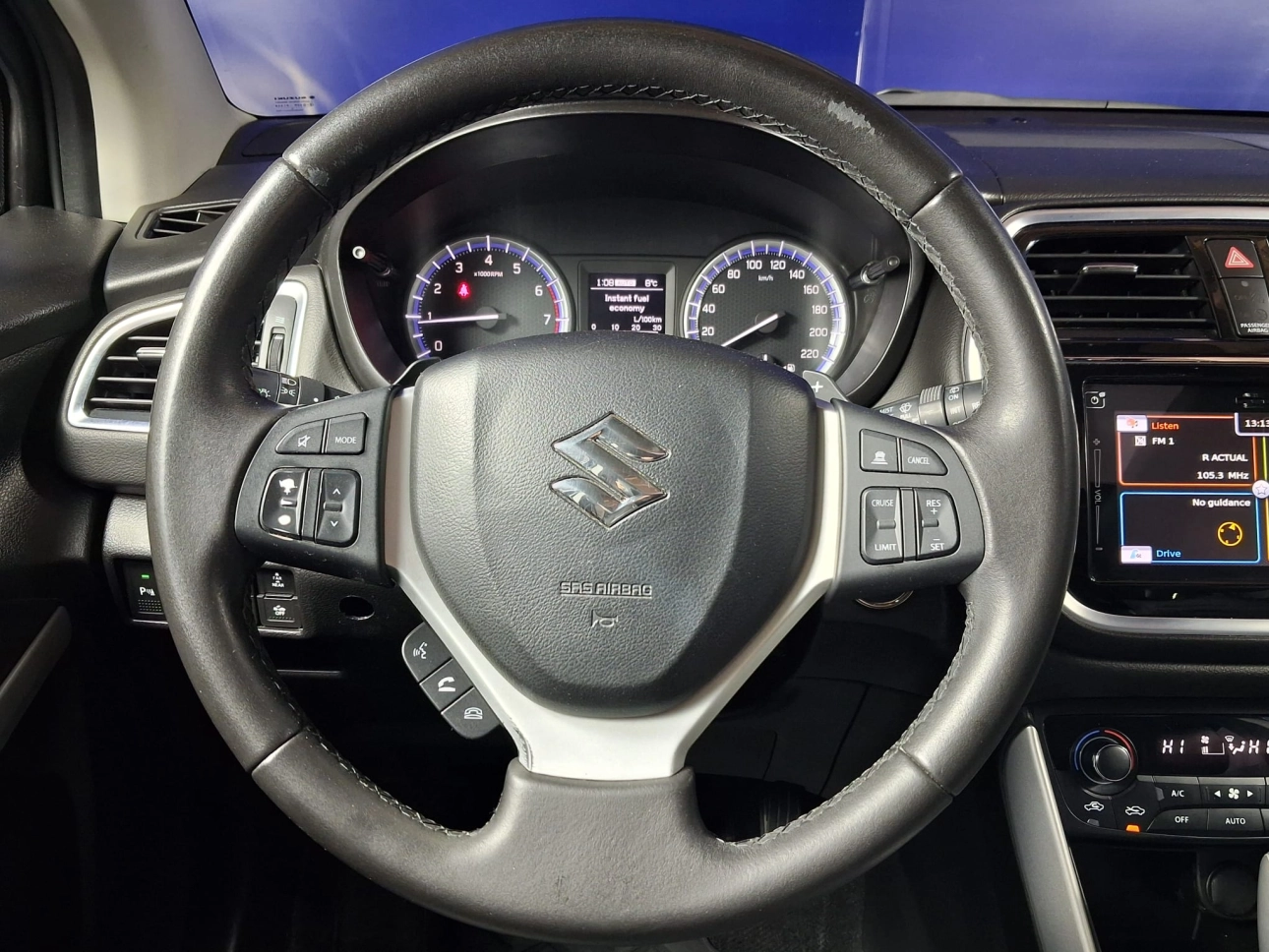 SUZUKI SX4 LUXUS AT ALLFRIP 140CP 2019