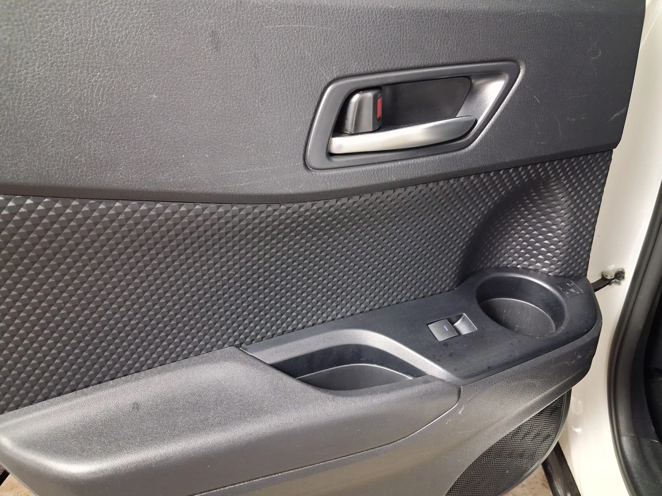 TOYOTA C-HR CENTER 1.8HSD 98CP 2021