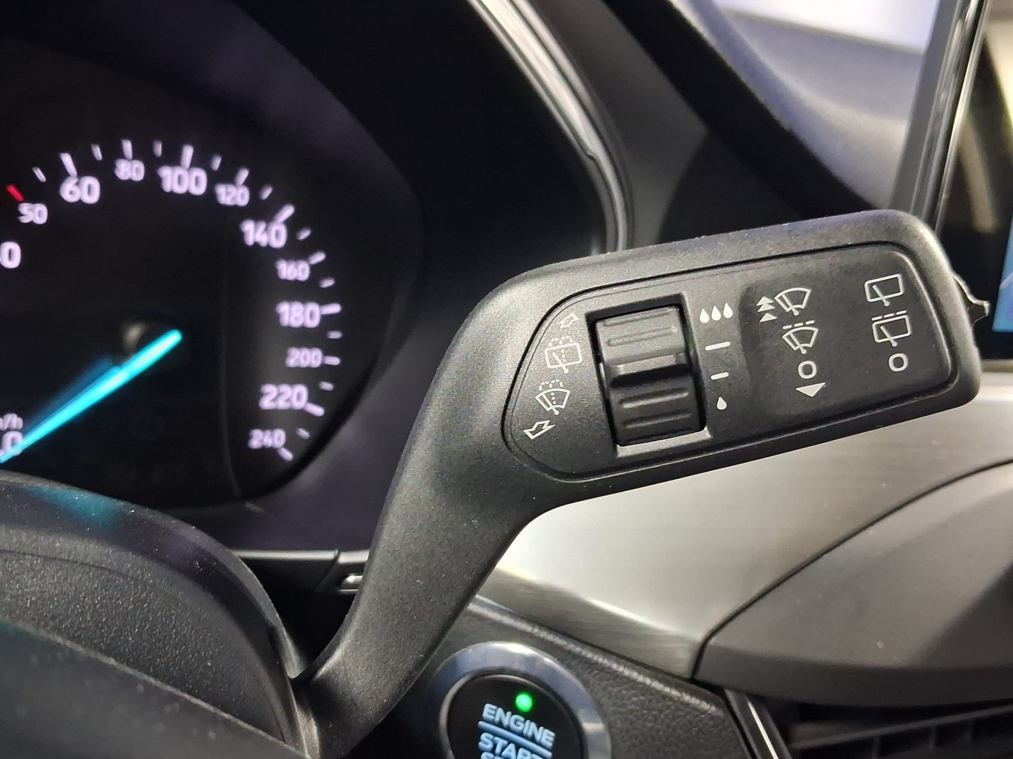 FORD Focus 2020 — imagine 15