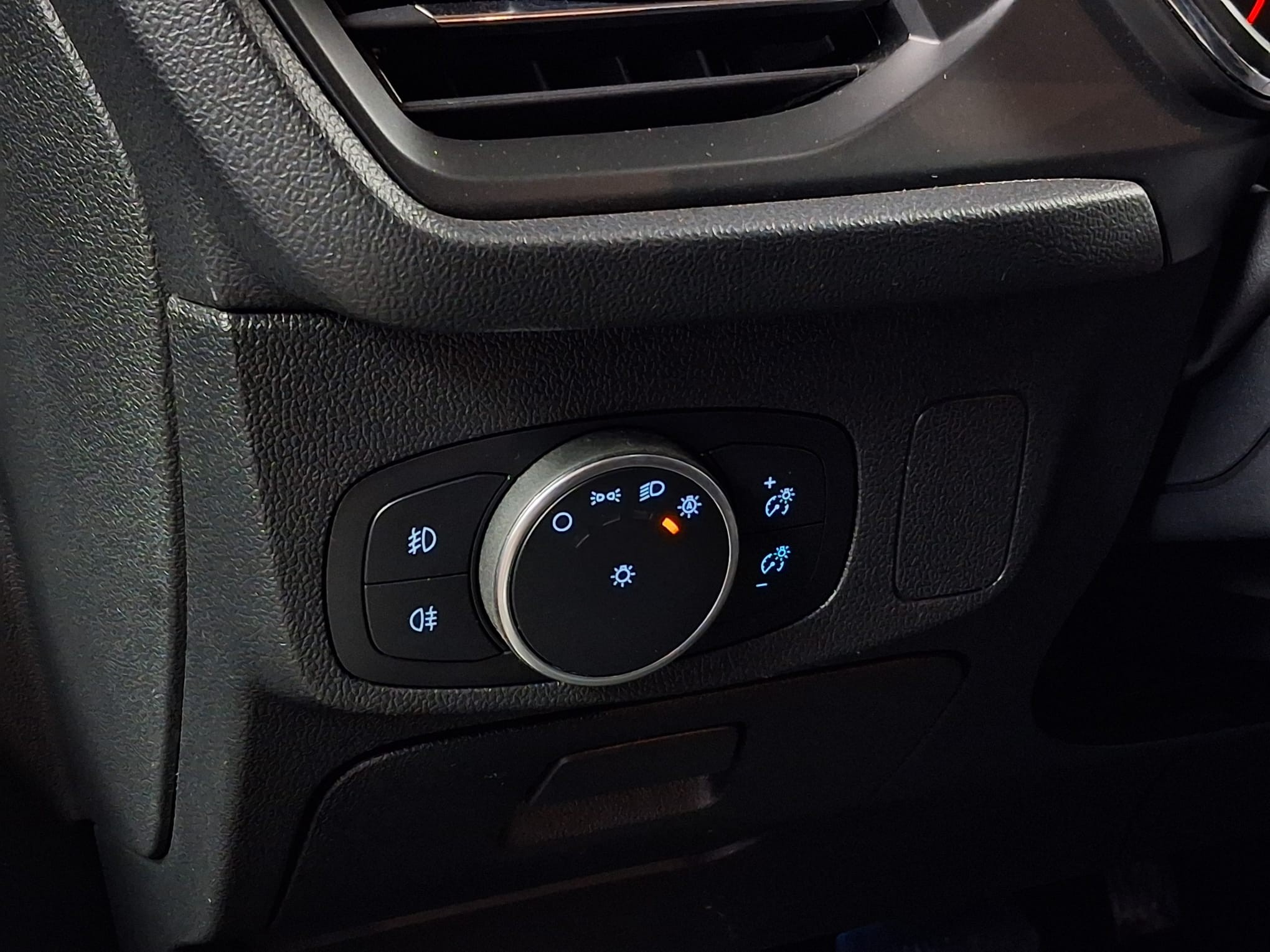 FORD Focus 2020 — imagine 18