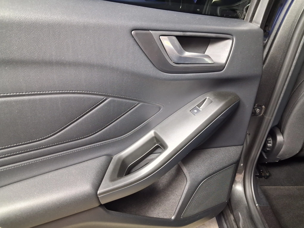 FORD FOCUS TITANIUM 1.5ECOBLUE 120CP 2020