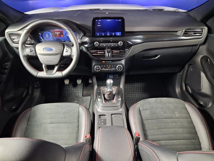 FORD KUGA ST LINE X 1.5TI 151CP 2021