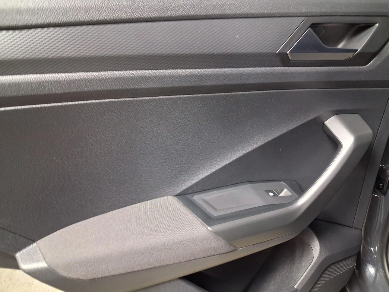 VOLKSWAGEN T ROC DESIGN 2.0TDI DSG 150CP 2022