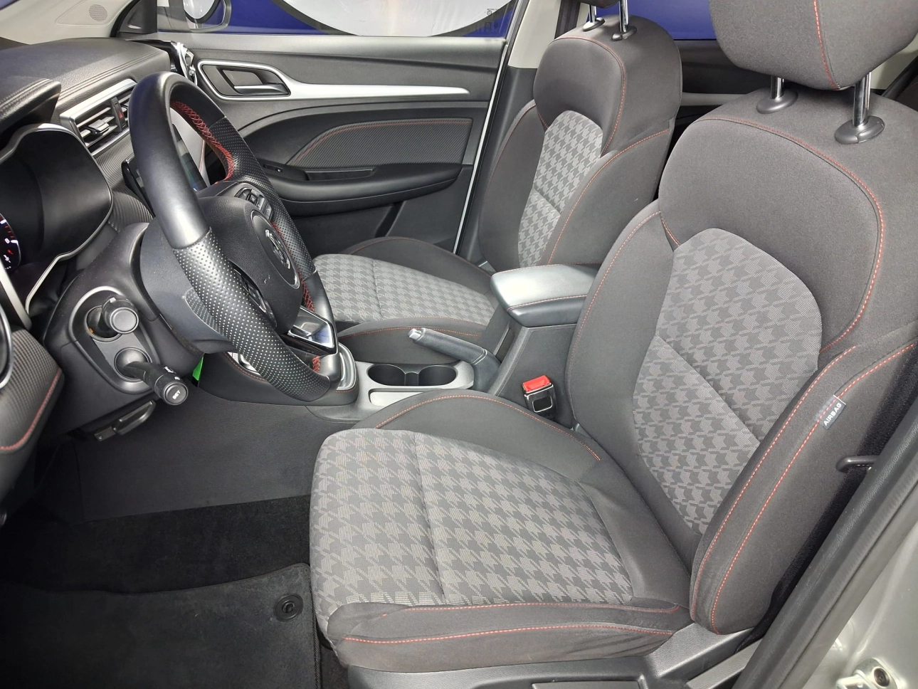 MG ZS ICE 1.5i 106CP 2023