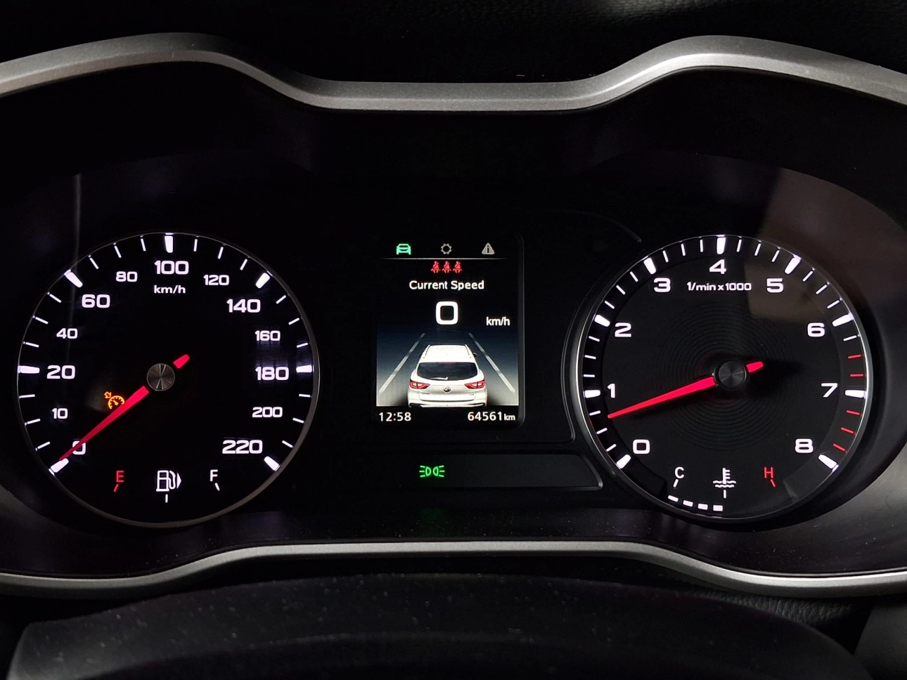 MG ZS ICE 1.5i 106CP 2023