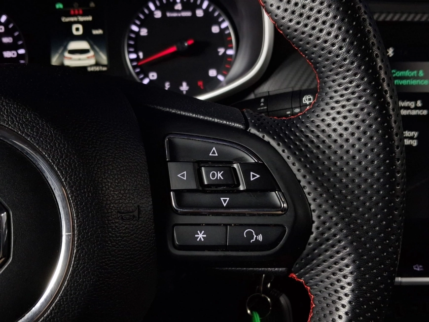 MG ZS ICE 1.5i 106CP 2023